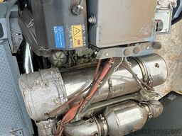 LIEBHERR L 566 XPower / Leichtgutschaufel 10 m³