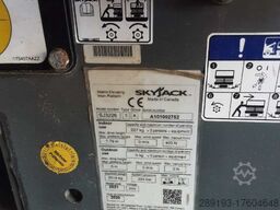 Skyjack SJ III 3226 Elektro 9,90m