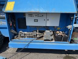 Holland Lift Megastar G-320DL30 4WDS/N | 2006