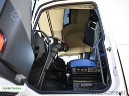 VOLVO FH 500 Globetrotter XL Side Skirts