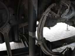 Mercedes-Benz Axor 2633 + 6x2 + euro 5 + manual