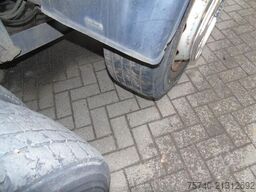 Mercedes-Benz Axor 2633 + 6x2 + euro 5 + manual