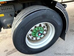  AH18 Carrier Supra 950 TK