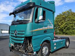 Mercedes-Benz Actros 1851 LS 4x2 Unfall