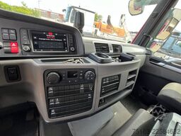 MAN TG-L 8.190.4x2 BL 2-Achs Kipper Kran Hiab 078+Gr