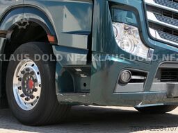 MERCEDES-BENZ Actros 2548 Koffer Retarder Lift-/Lenkachse LBW