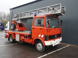 Mercedes-Benz 809 fire ladder truck