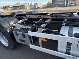 MERCEDES-BENZ Actros MP 3 2532 6x2 Euro 5