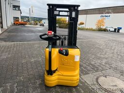 YALE MS 12 AC / Triplex: 4m! / nur 229h! / 2014