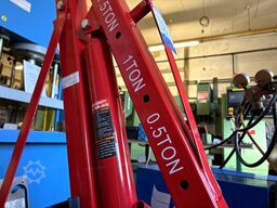 SHOP CRANE ZX0601B