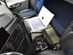 VOLVO FH 460 Globetrotter XL Varios i-Save