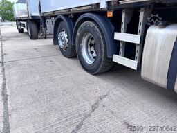 VOLVO FH 500 Baustoff LKW Mit Hiap Ladekran 177K