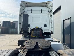 Iveco AT 360 / Euro 5 / TUV: 9-2026 / NL Truck