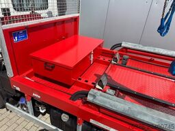 MULTICAR ISUZU NMR Absetzkipp Varioschild+Streuer