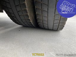 Mercedes-Benz Actros 1842