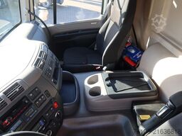 DAF CF 320 FA Koel/Vries + Dhollandia 2000 kg klep,...