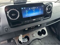 MERCEDES-BENZ Sprinter 319 CDI 4x4 Pro Automatik LED L2H2 AHK