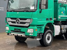 MERCEDES-BENZ Actros 3348 6x6 Kipper mit HIAB 1300RS 83