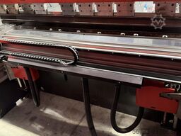 AMADA HFE80-25 L  2500 x 80 to