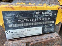 CAT 745 C