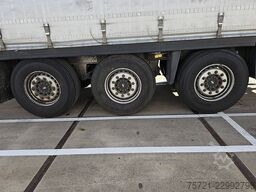 SCHMITZ SCB*S3T MOT 5/27 | 3 AXLES | SLIDING ROOF