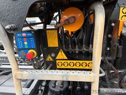 MERCEDES-BENZ Actros 2632 6x4/2 Meiller + HMF Kran