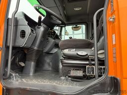 MERCEDES-BENZ Actros 2632 6x4/2 Meiller + HMF Kran