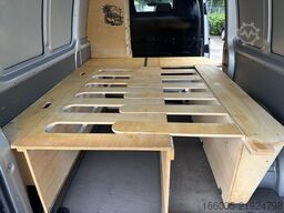 VOLKSWAGEN T6.1 Kasten lang 2.0TDI 4MOTION DSG LED Navi AHK