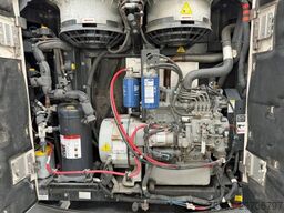 SCHMITZ CARGOBULL SCB*S3B CARRIER VECTOR 1550 WITH 5210 ENGINE HOU