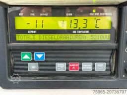 SCHMITZ CARGOBULL SCB*S3B CARRIER VECTOR 1550 WITH 5210 ENGINE HOU