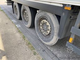 Schmitz Cargobull Fridge Thermoking SLXe Spectrum / Multitemp / S...