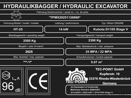 Tec-Point GmbH - Motor Kubota D1105 HT25P mit Stahlketten - Heizung + Klima