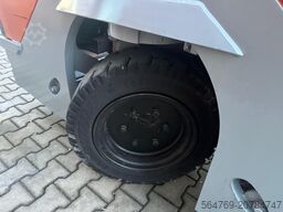 Hubtex DQ45 / 4500 kg/ Triplex /Only 3309 h