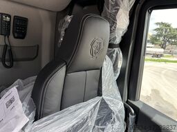 SCANIA 590 S Super NB Full-Air4+2 New Dashboard