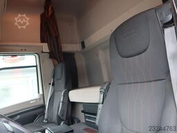 DAF CF 320 FA Bak + Dhollandia 2000kg klep + rolstops