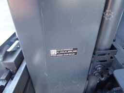 Linde E30-01