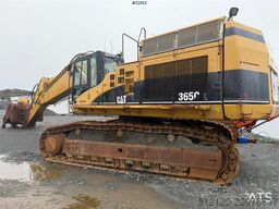 CAT 365C excavator with tooth bucket