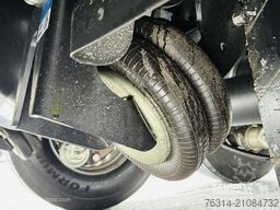 Schmitz Cargobull Tiefkühler Standard Doppelstock Trennwand