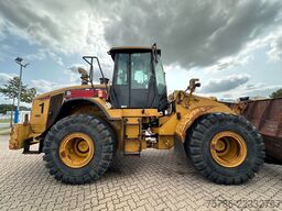 CATERPILLAR Radlader 962H/ AC/ 9.300 Bh/ Scheckheft CAT