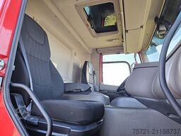 DAF CF 260 BDF+BOX LIFT AIRCO