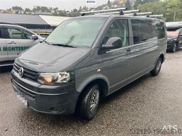 Volkswagen combi 9 seater minibus