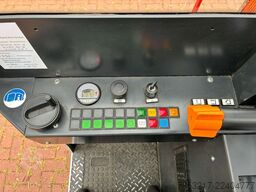 Hubtex DS 27