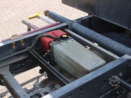 Nissan 45.13 + EURO 4 + C patent + tipper + MANUAL