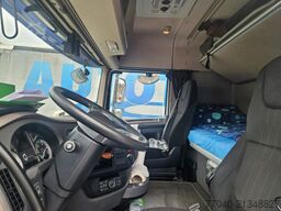 DAF XF 530 FT Space Cab