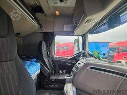 DAF XF 530 FT Space Cab