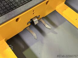 DANACHER Baumaschinen GmbH DANACHER Baumaschinen GmbH DANACHER Baumaschinen GmbH
