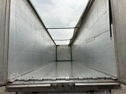 KRAKER CF-Z Schubboden 92m³