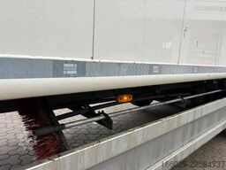 KRAKER CF-Z Schubboden 92m³