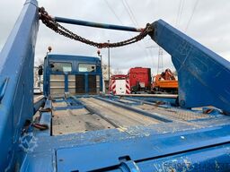 MERCEDES-BENZ 3243 Actros MP1 Klima Retarder Funk 4-A-Absetzer