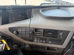 VOLVO FH460 Pritsche Plane Bordw. Klima Retarder LBW